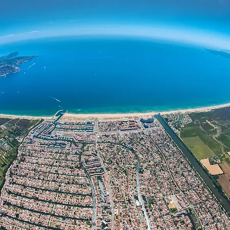 Port Emporda By Interhome Apartament Empuriabrava